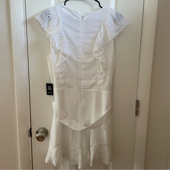 Express Women’s Lace Romper - Picture 3 of 6